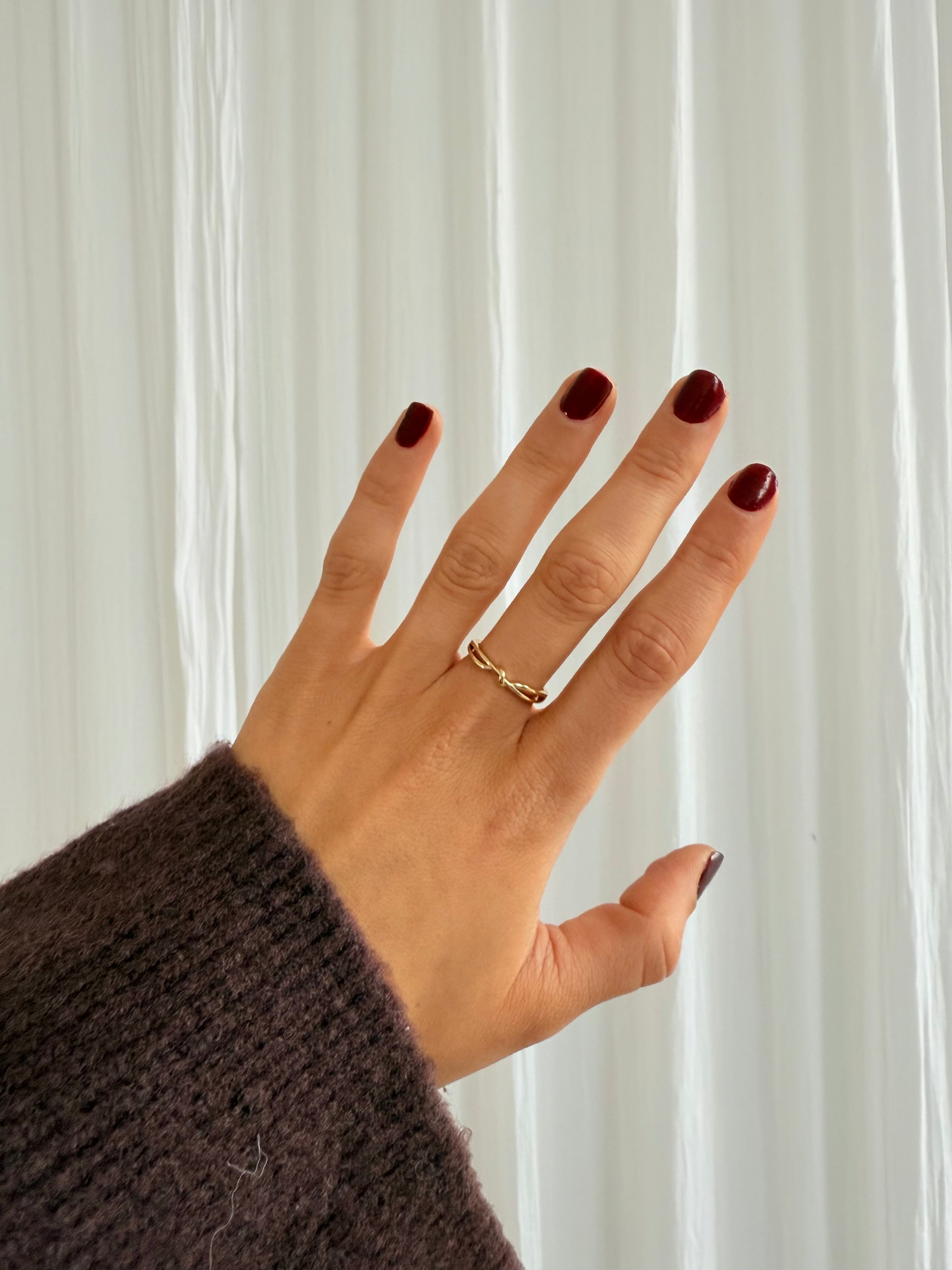 Lily Ring