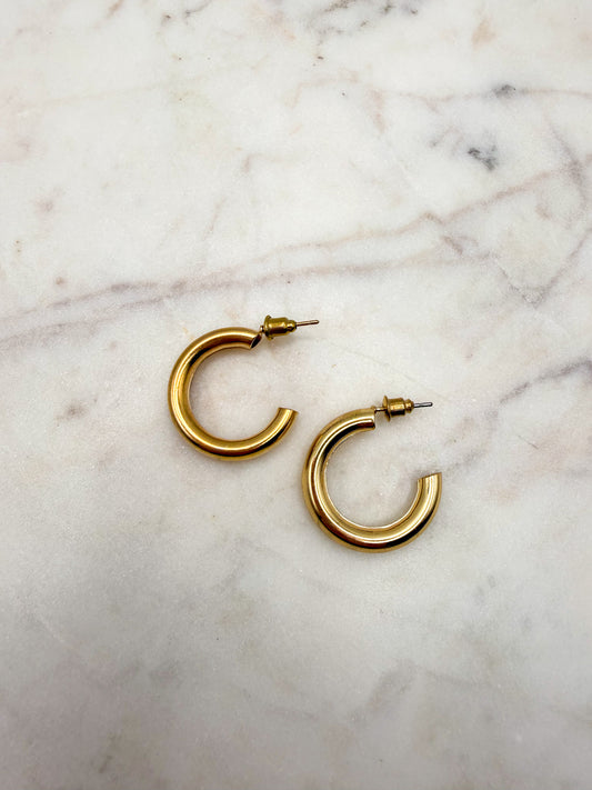Maya Hoops