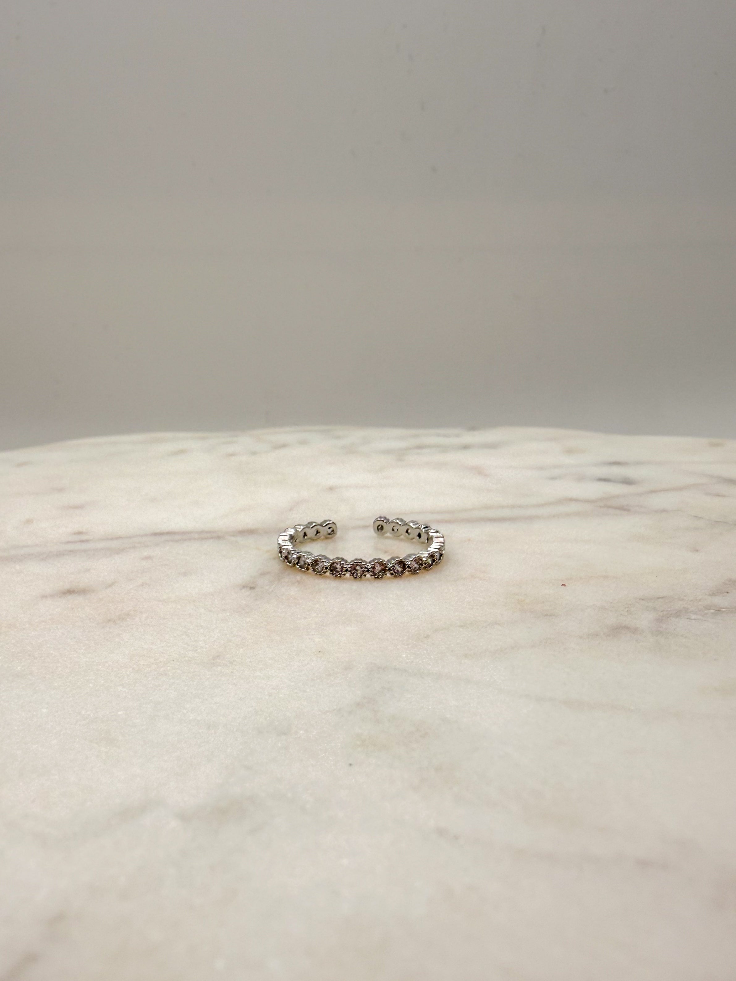 Eva Ring