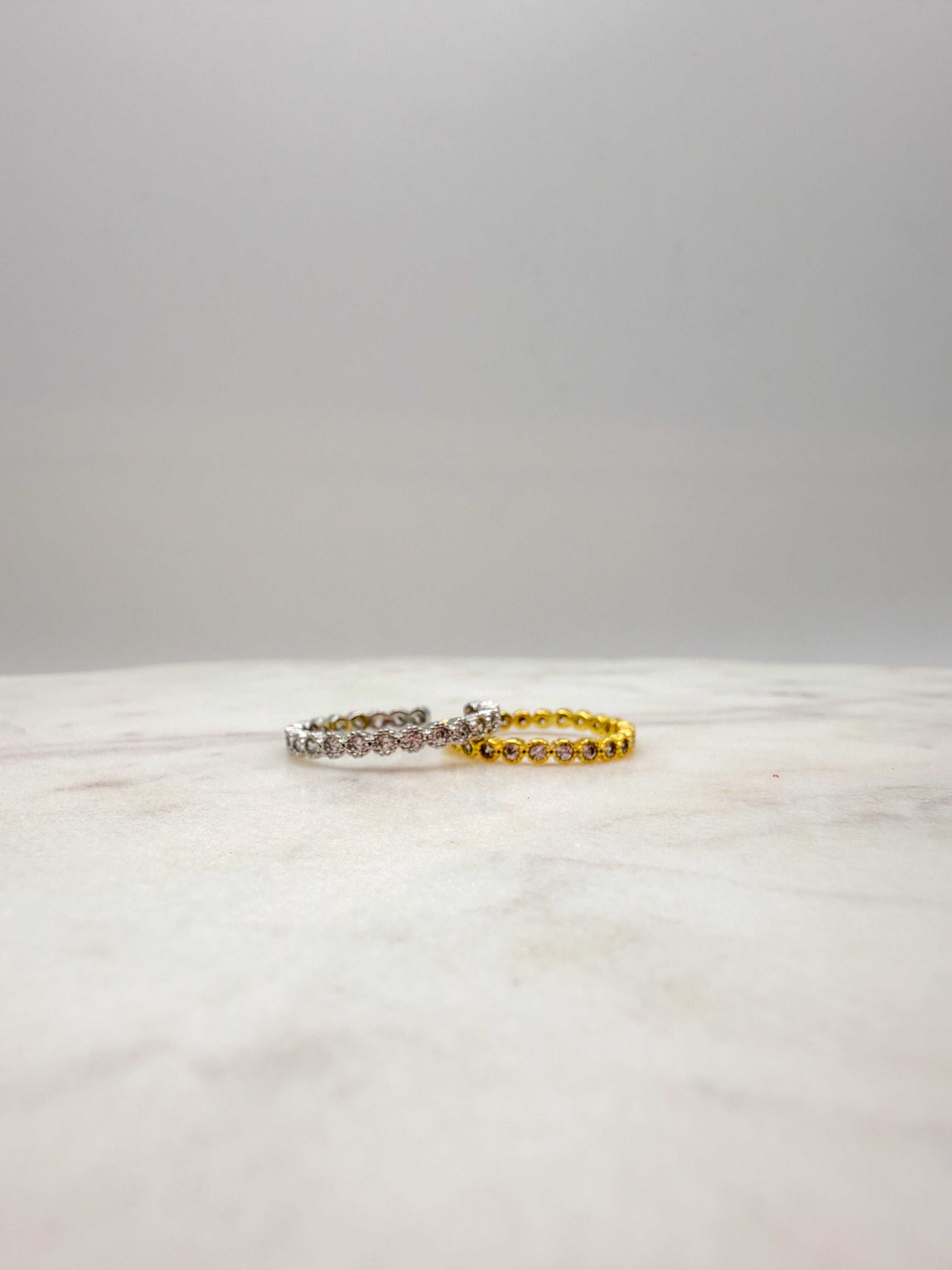Eva Ring