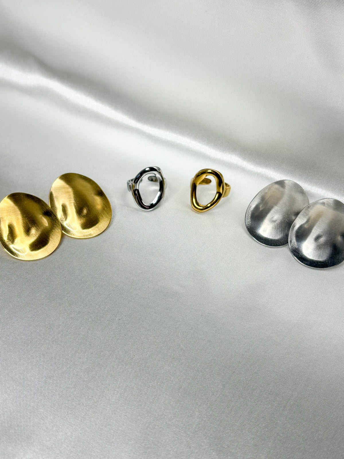 Ríona Earrings - Silver